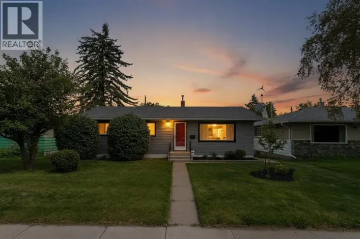 2614 44 Street SE, Calgary
