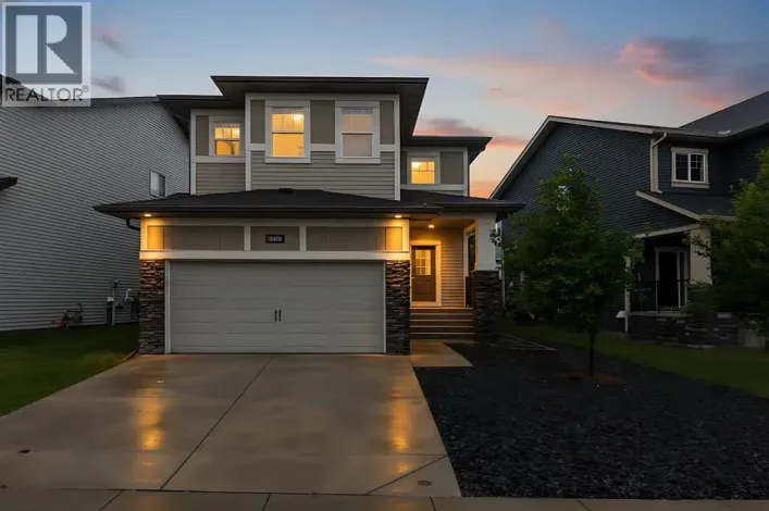 262 Hillcrest Heights SW, Airdrie