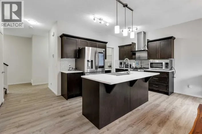 262 Hillcrest Heights SW, Airdrie
