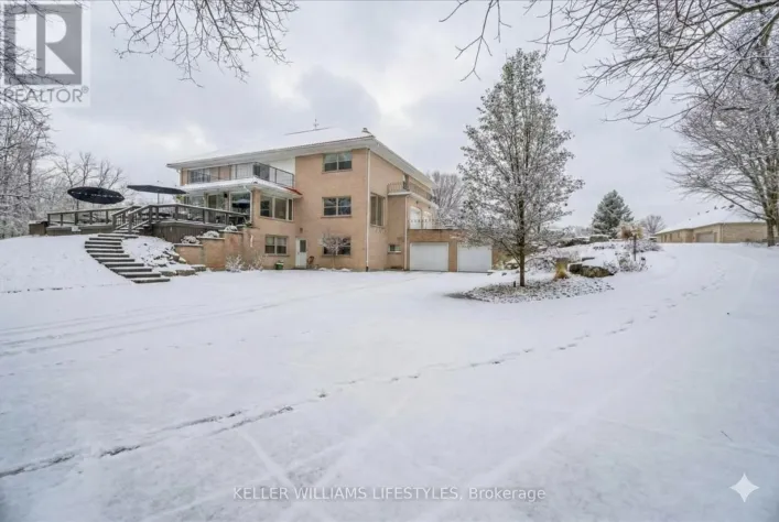 262 PINETREE LANE, Strathroy-Caradoc