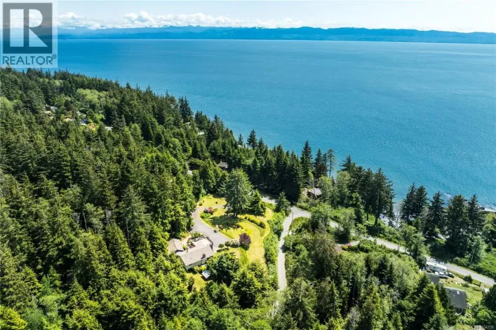 2623 Seaside Dr, Sooke