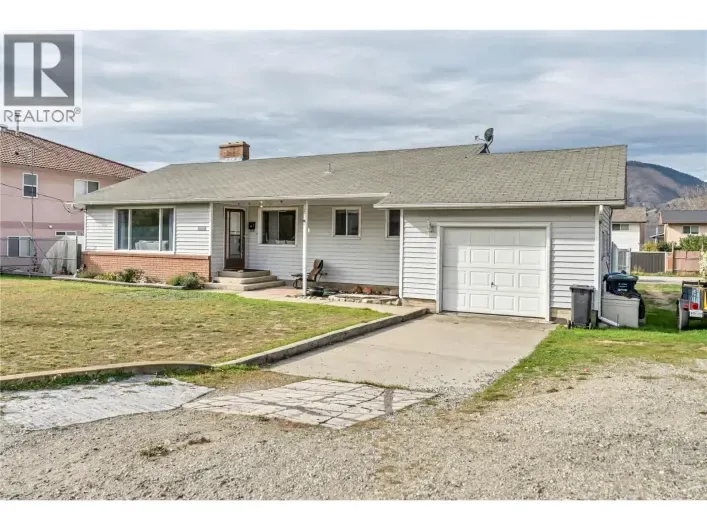 2625 South Main Street, Penticton