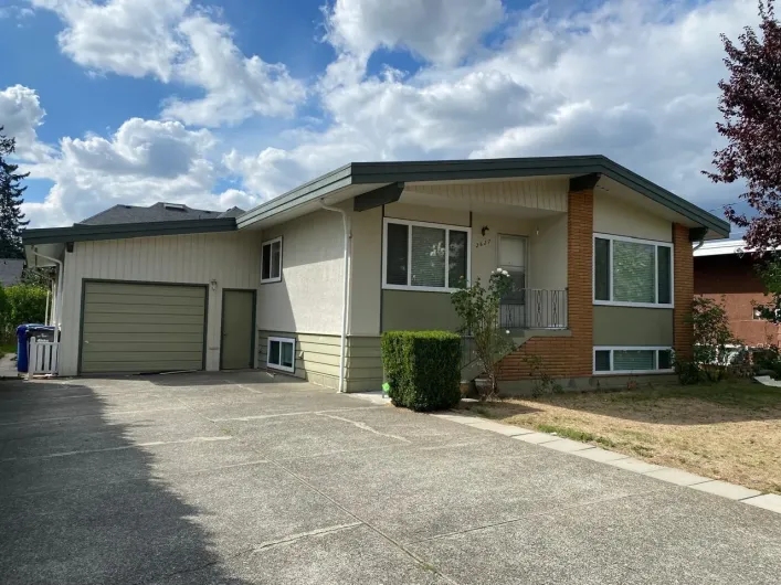 2627 COUNTESS STREET, Abbotsford