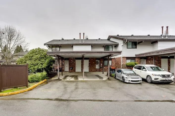 263 7493 140 STREET, Surrey