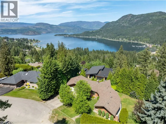 2631 Grand View Place, Blind Bay