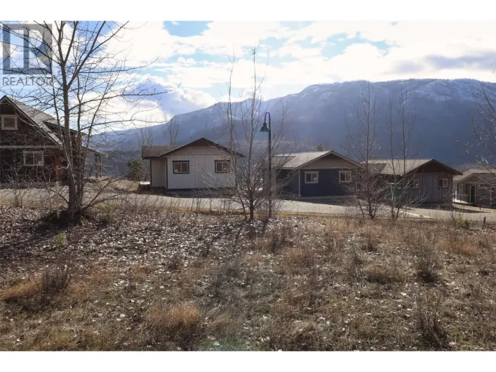 2633 Squilax Anglemont Road Unit# 148, Lee Creek