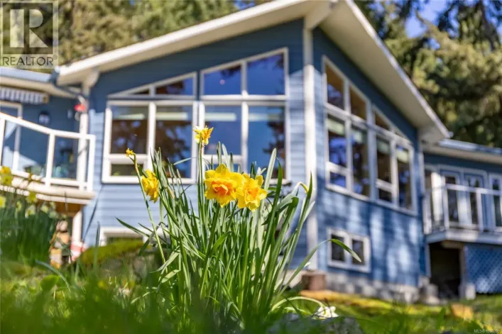 2635 Shoal Rd, Pender Island