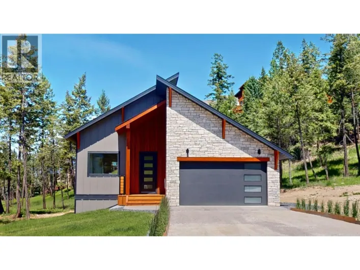 2636 Taynton Trail, Invermere