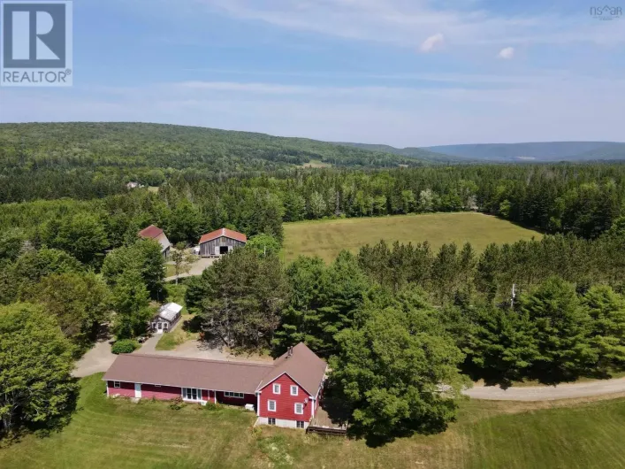 2639 Cabot Trail, Middle River