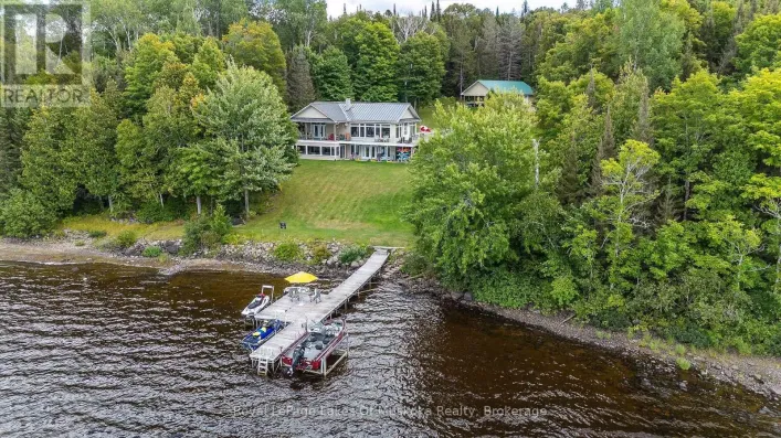 264 BOY SCOUTS ROAD, Burk's Falls