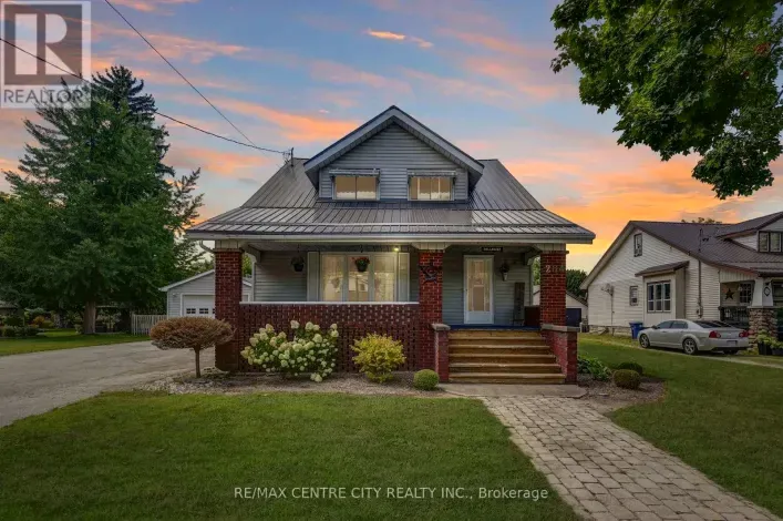 264 JOHN STREET S, Aylmer