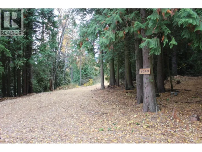 2640 3B Highway, Rossland