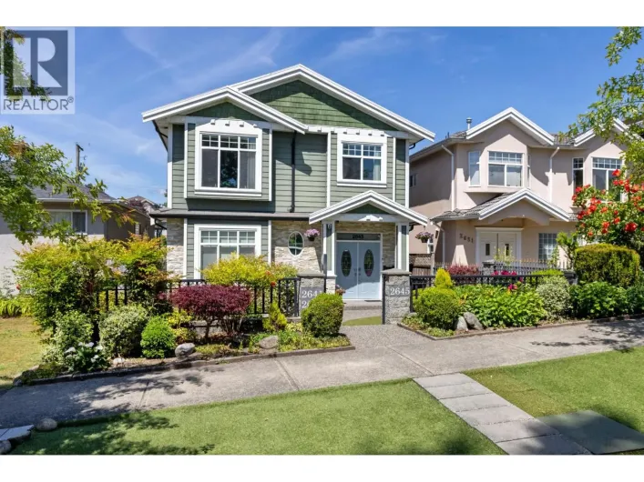 2643 E 8TH AVENUE, Vancouver