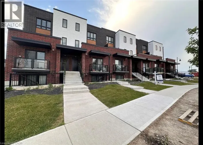 265 CHAPEL HILL Drive Unit# 39, Kitchener