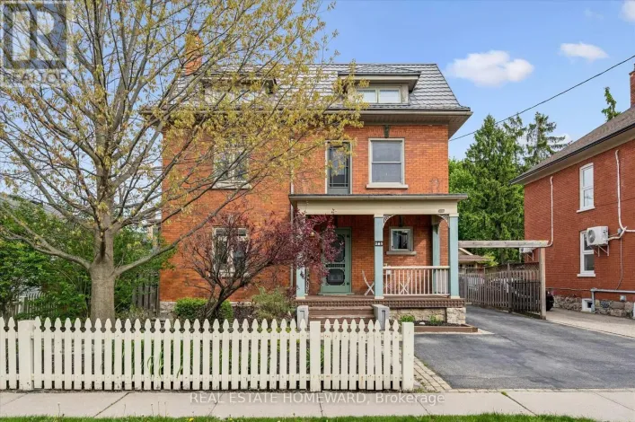265 DOLPH STREET N, Cambridge