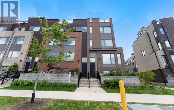 265 DOWNSVIEW PARK BOULEVARD, Toronto