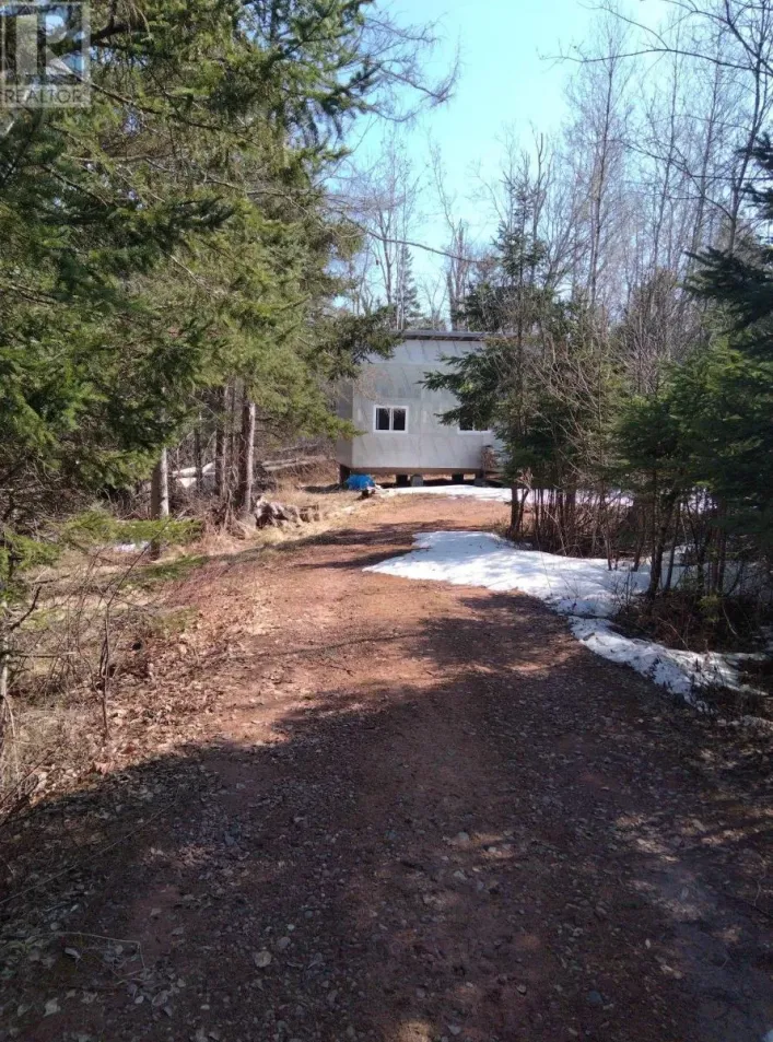 265 Line Road, Sturgeon