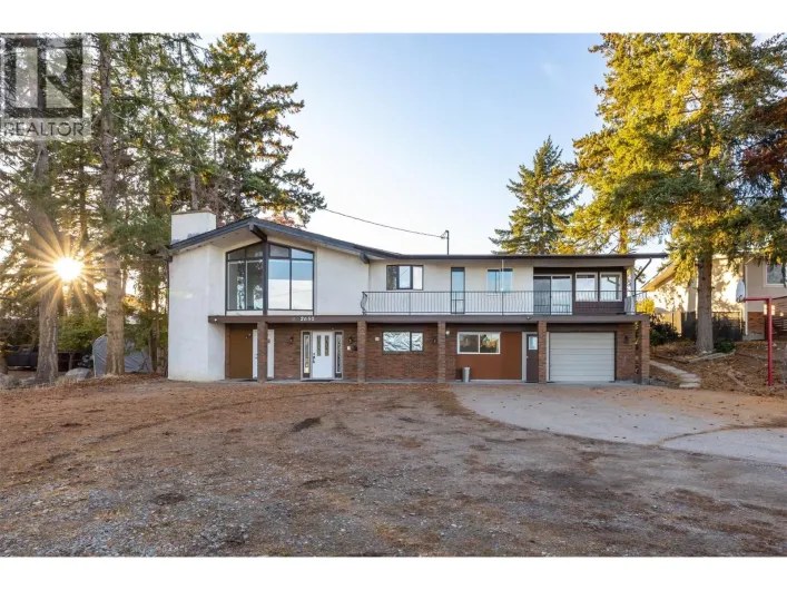 2650 Thacker Drive, West Kelowna