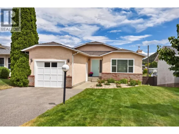 2655 Applegreen Court, West Kelowna