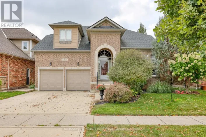 266 FAIRWAY ROAD, Woodstock