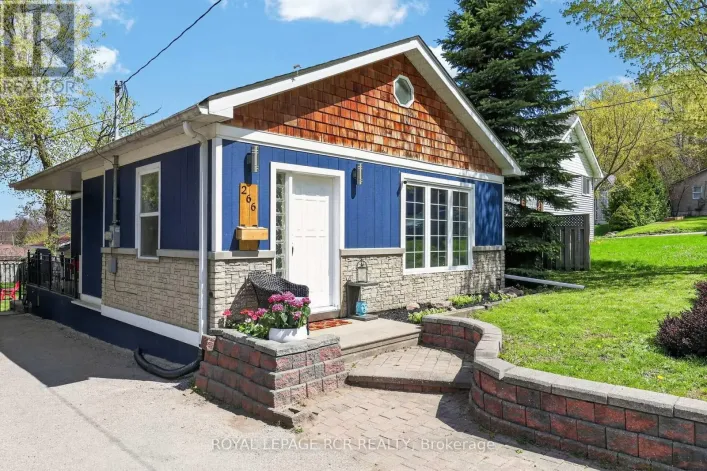 266 KENWOOD AVENUE, Georgina