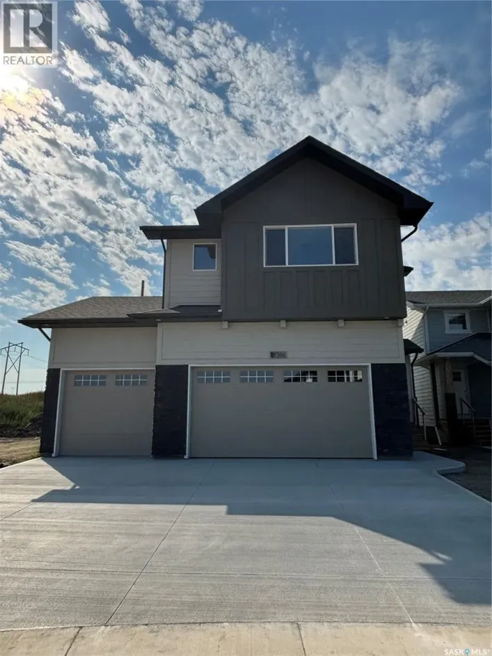 House for sale: 266 Kostiuk CRESCENT, Saskatoon