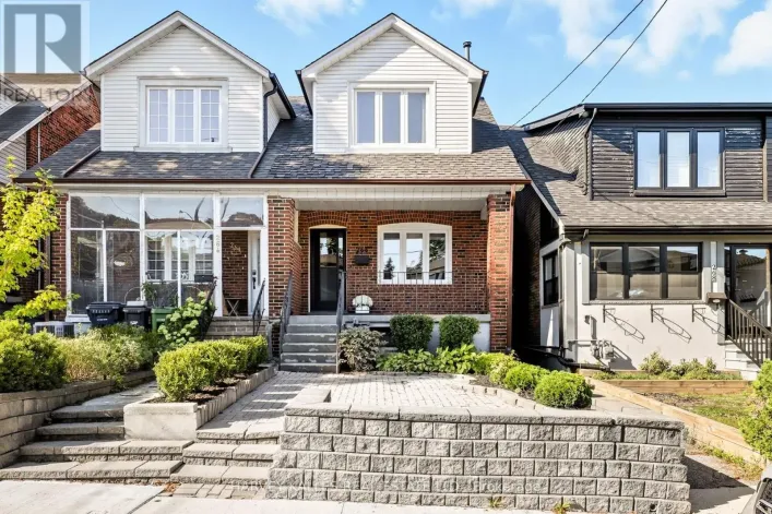 266 MCROBERTS AVENUE, Toronto