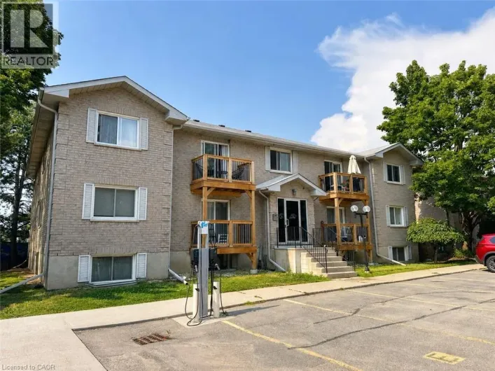 266 OVERLEA Drive Unit# 402, Kitchener