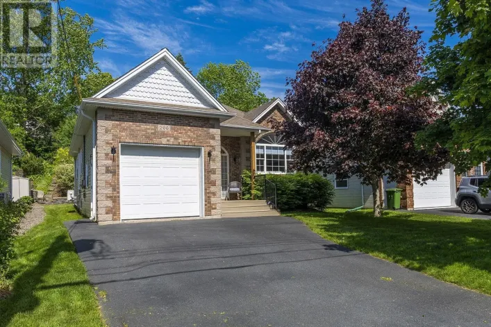 266 Summer Field Way, Dartmouth