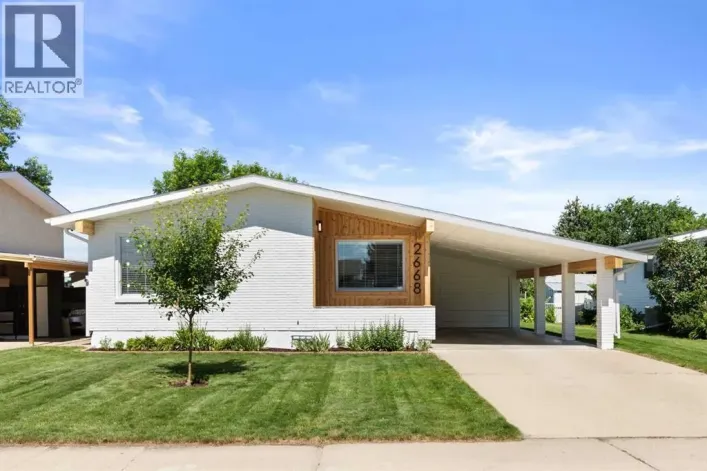 2668 Thompson Crescent SE, Medicine Hat