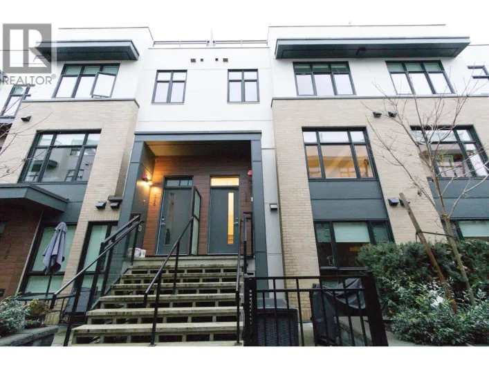 267 2035 GLENAIRE DRIVE, North Vancouver