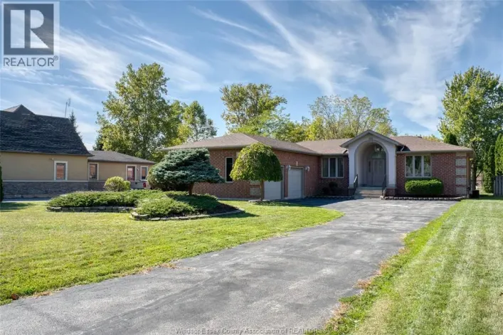 267 EAST PUCE, Lakeshore