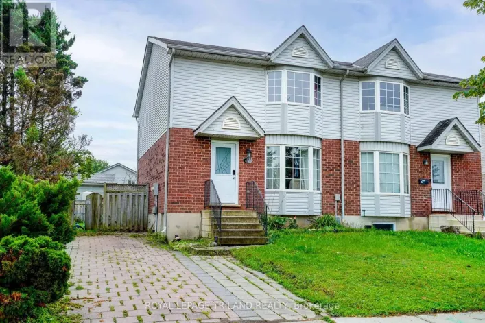 267 FLEMING DRIVE, London East