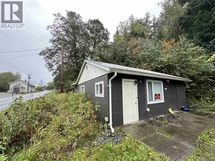 267 MACKENZIE 20 HIGHWAY, Bella Coola