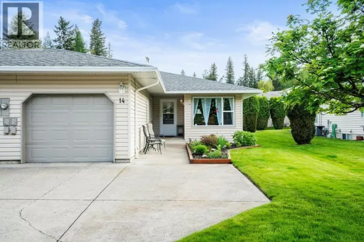 2675 Pine Avenue Unit# 14, Lumby