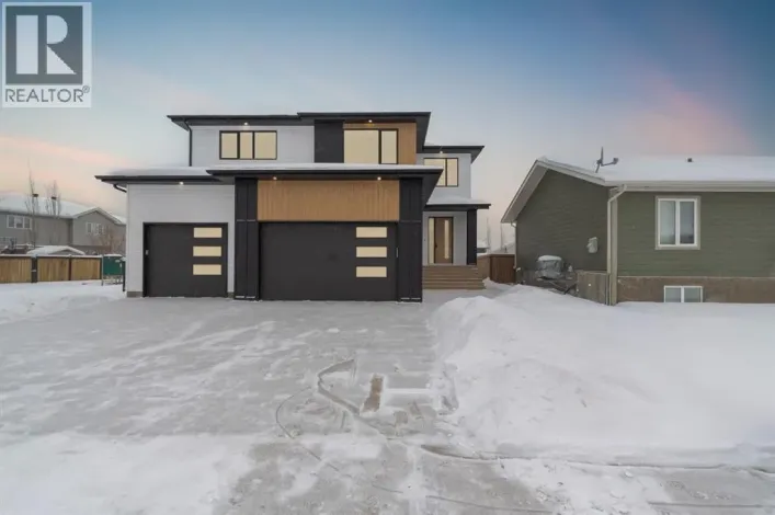 268 Beaverglen Close, Fort McMurray