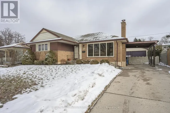 268 KING EDWARD AVENUE, London South