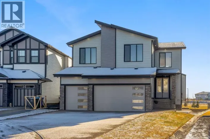 268 South Shore View, Chestermere