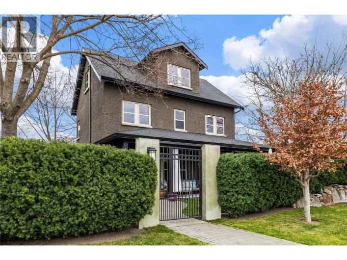 2683 Bath Street, Kelowna