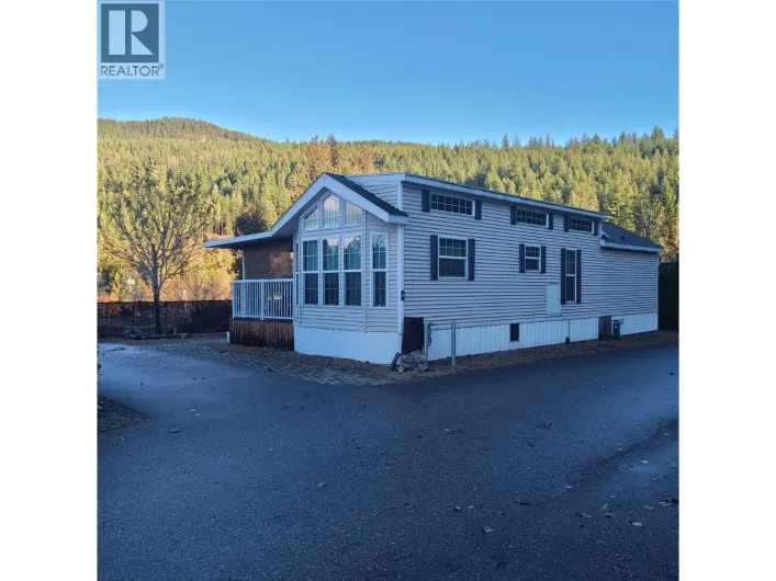 Park Model Mobile Home for sale: 2698 Blind Bay Road Unit# G5, Blind Bay