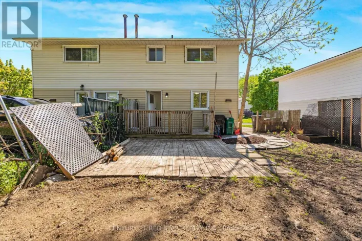 26A HELENE CRESCENT, Waterloo
