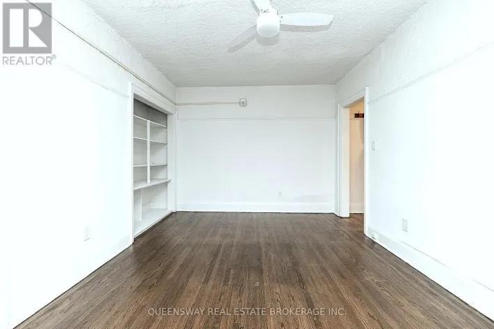 27 - 100 VAUGHAN ROAD, Toronto