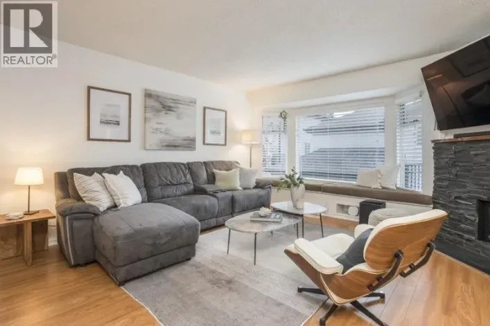 27 1195 FALCON DRIVE, Coquitlam