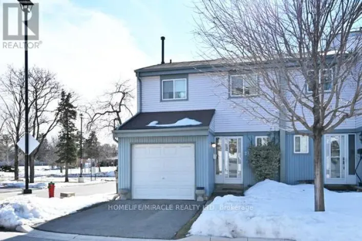 27 - 121 FALCONER DRIVE, Mississauga