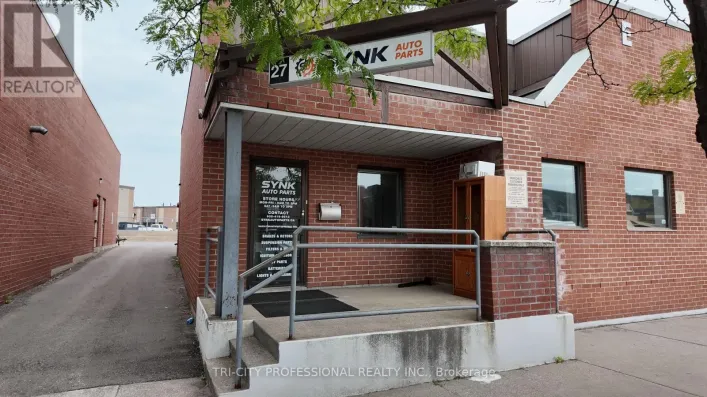 27 - 175 TORYORK DRIVE, Toronto