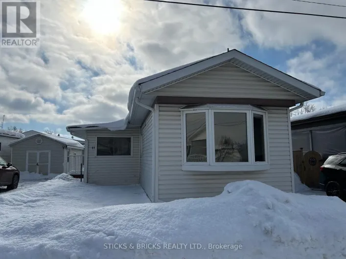 27 - 2175 MEWBURN ROAD, Niagara Falls