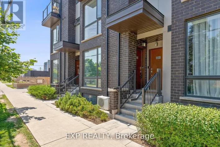 27 - 26 FIELDWAY ROAD, Toronto