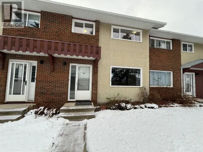 27, 441 Switzer Drive, Hinton