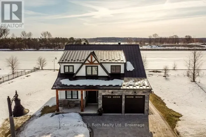 27 - 53 DOCK LANE, Tay