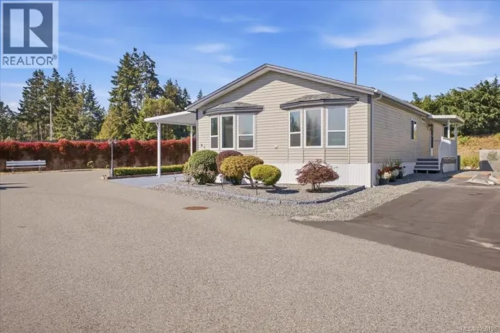 27 6325 Metral Dr, Nanaimo